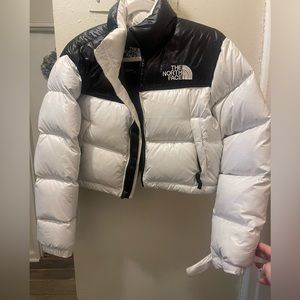 NORTH FACE NUPTSE COAT